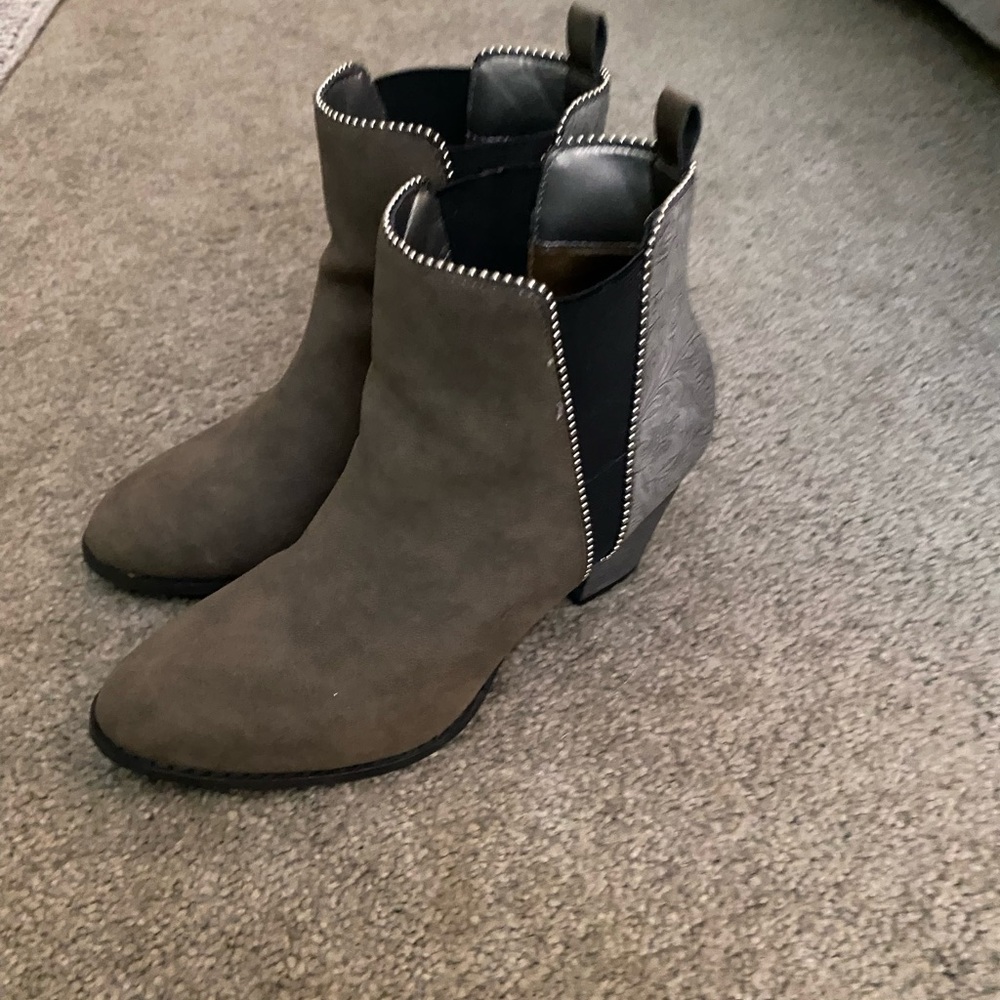 Maurice’s booties